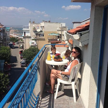 Lira Sto Apartments Pomorie Ngoại thất bức ảnh