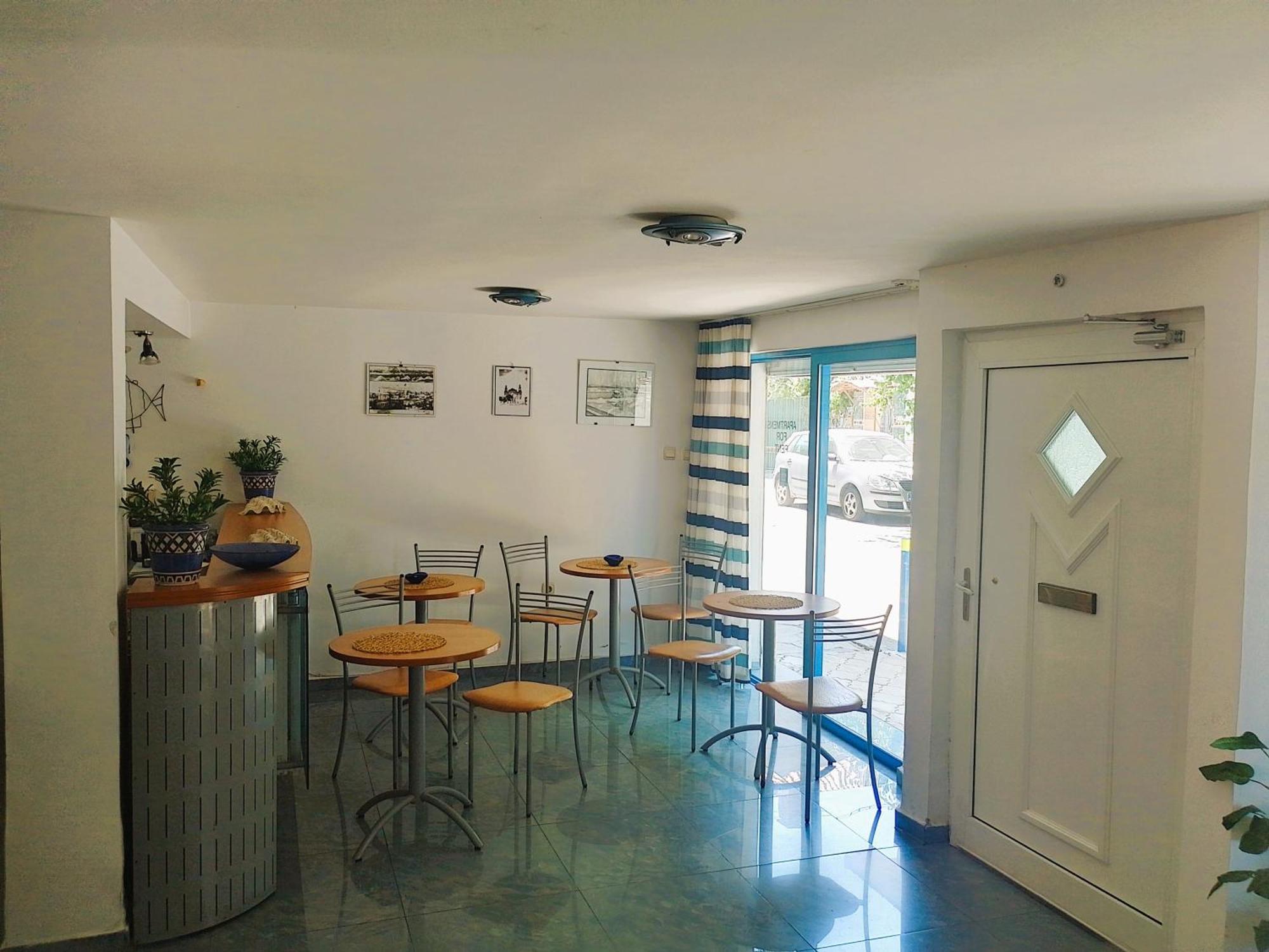 Lira Sto Apartments Pomorie Ngoại thất bức ảnh