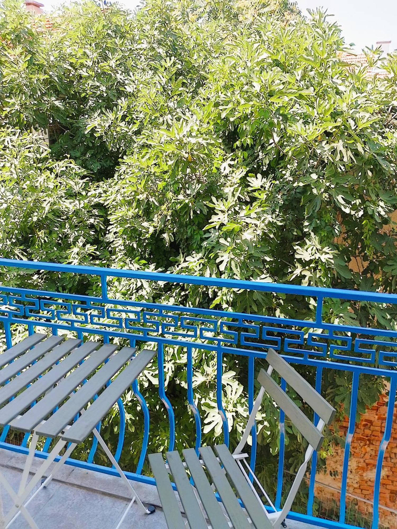 Lira Sto Apartments Pomorie Ngoại thất bức ảnh