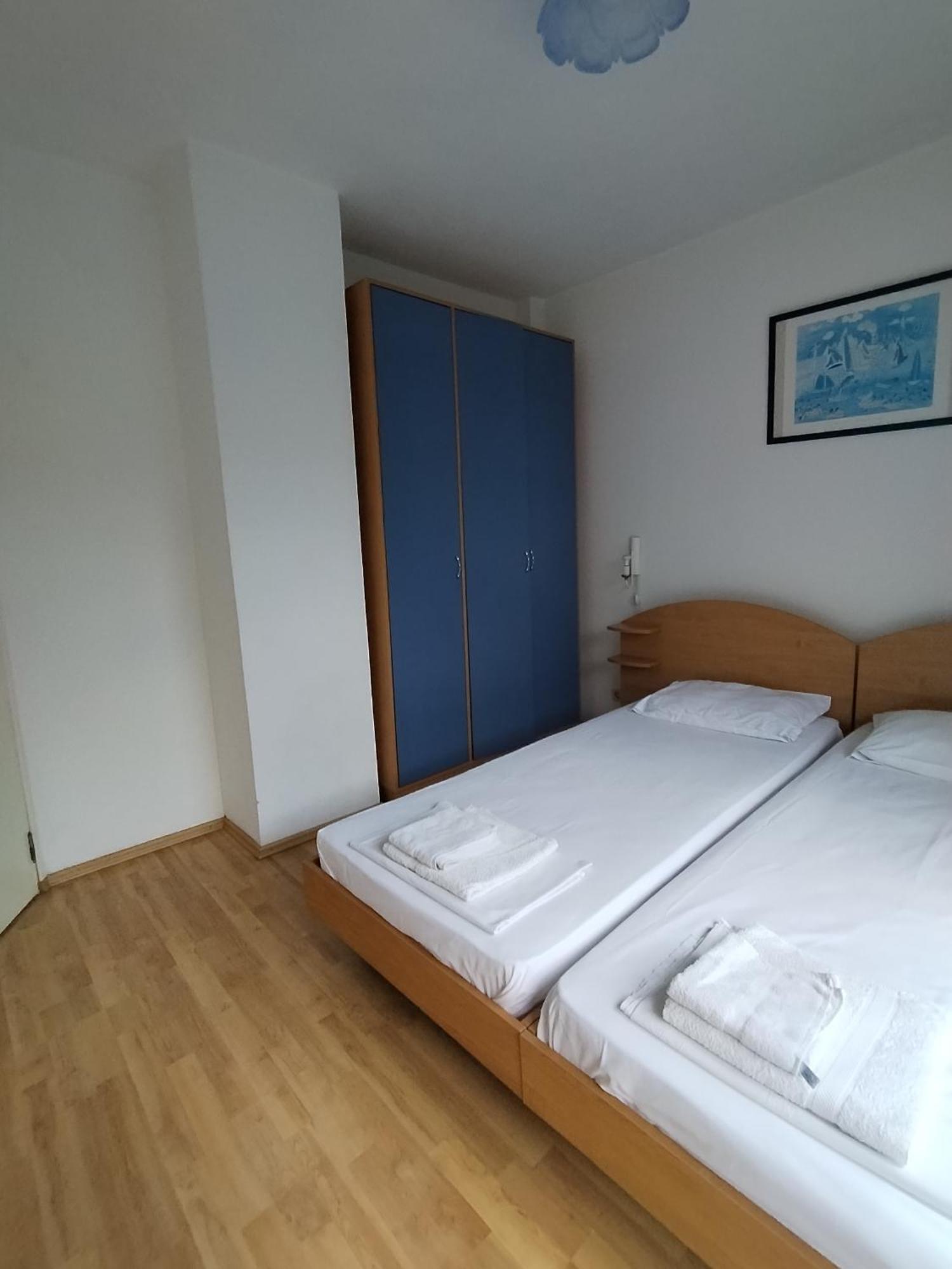 Lira Sto Apartments Pomorie Ngoại thất bức ảnh