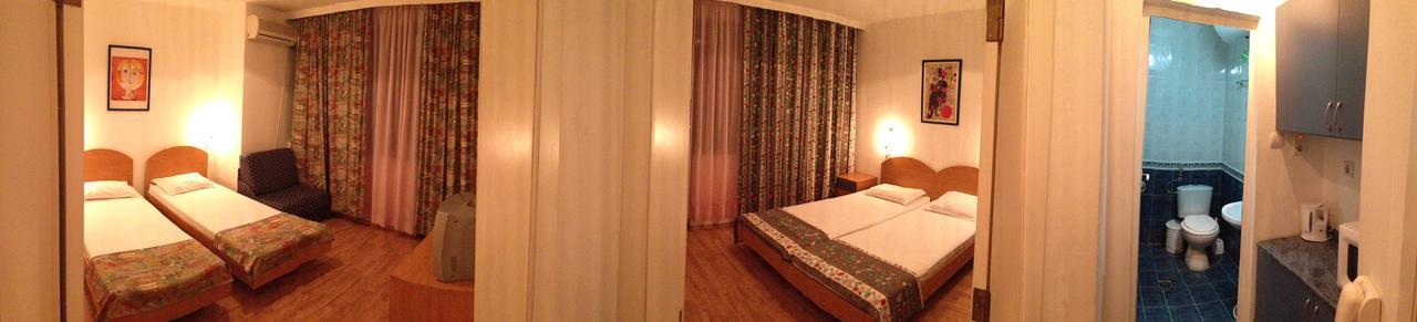 Lira Sto Apartments Pomorie Ngoại thất bức ảnh